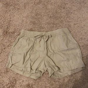 Old Navy Linen shorts